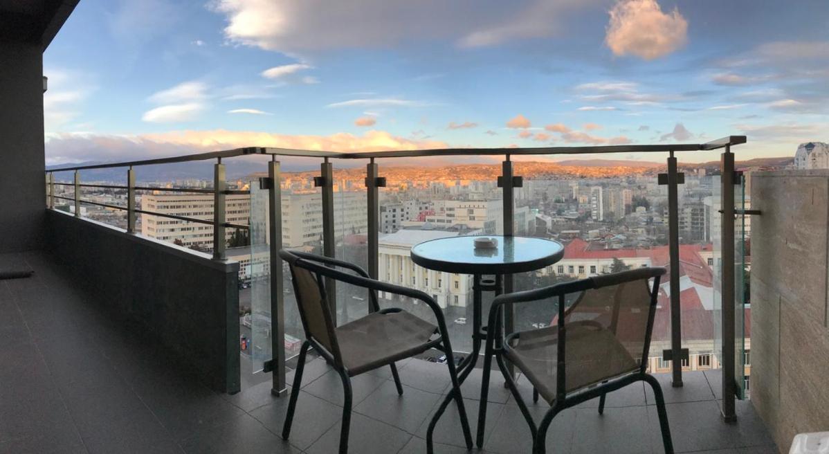 Ameri Plaza Green Apartments Tbilisi Esterno foto